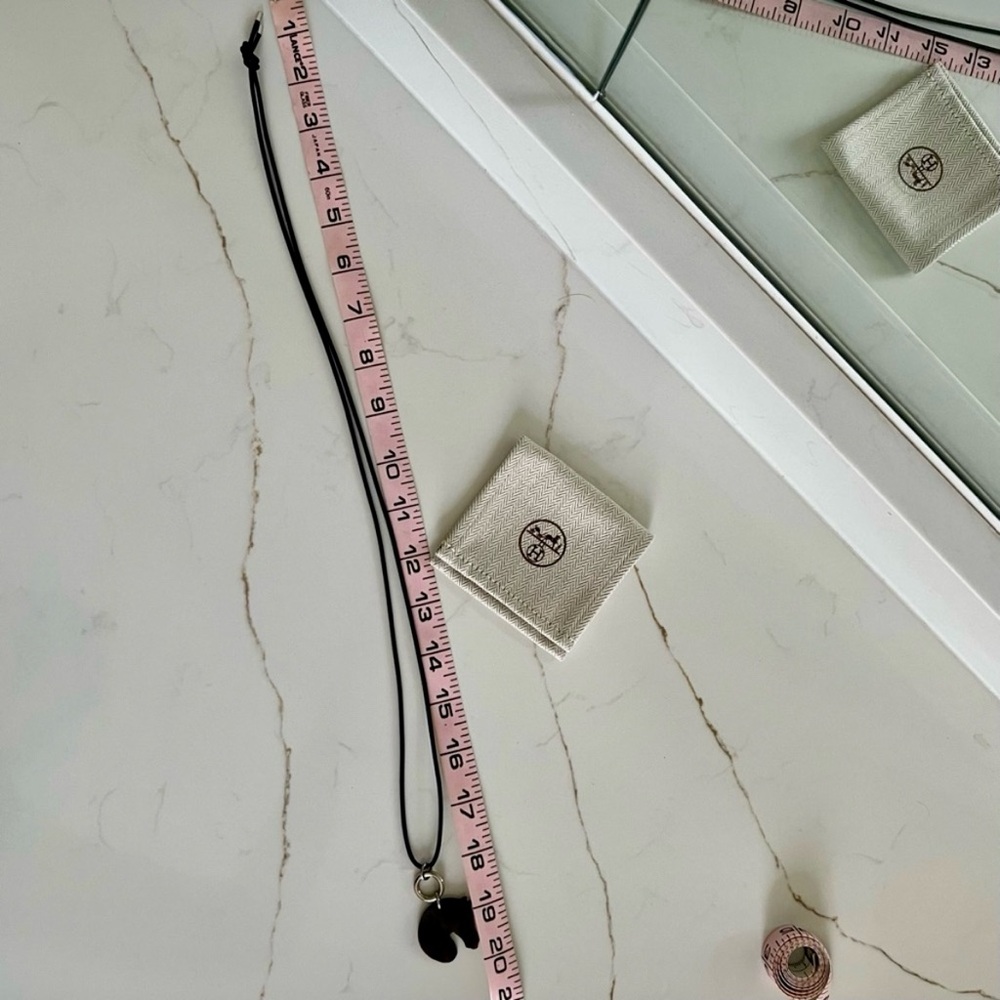 Hermès Cord & Horn Horse
Pendant Necklace - Picture 8 of 9